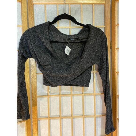 NWT Solemio Sm Cropped Sweater - Picture 3 of 13